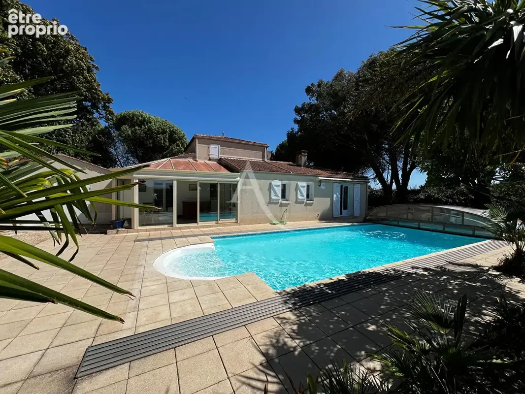 Maison à LONGEVILLE-SUR-MER