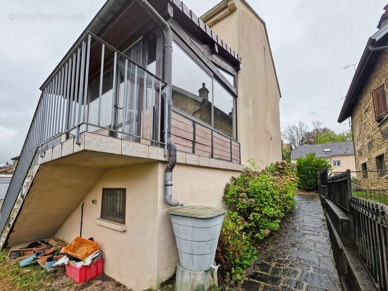 Maison indépendante 91 m² avec sous-sol complet et dépendance sur 650 m² à Montmorot (39) - photo 14