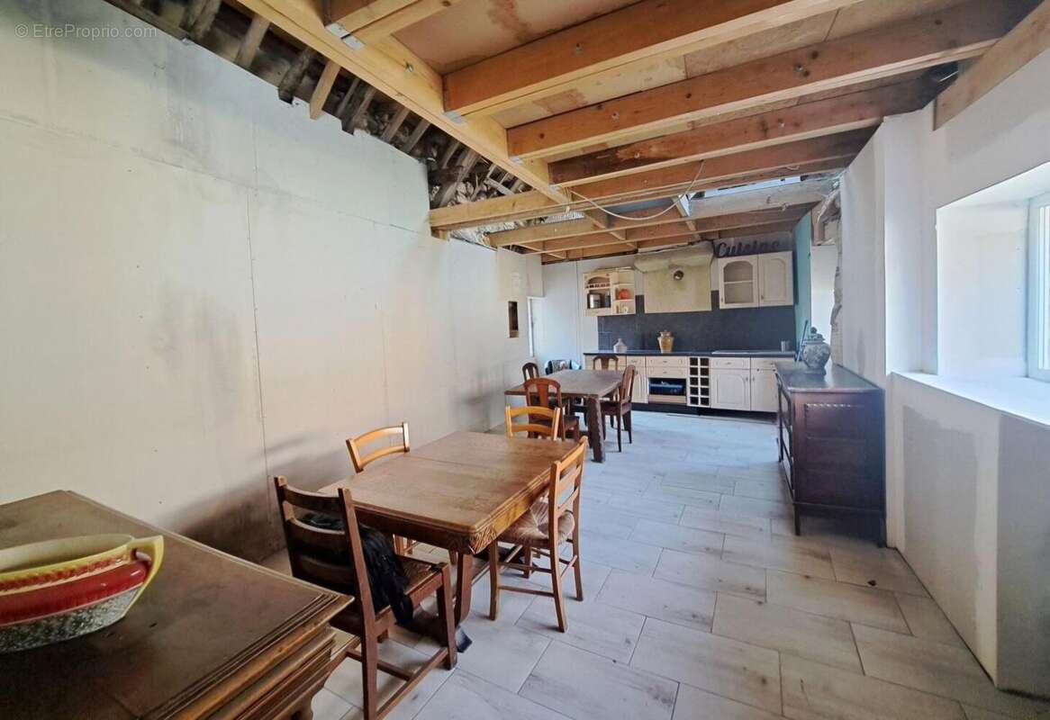 Photo 5 - Maison à YZEURES-SUR-CREUSE