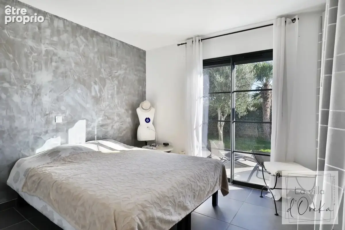 Agréable Maison de 107m2 avec terrasse et jardin proche du centre-ville - photo 10