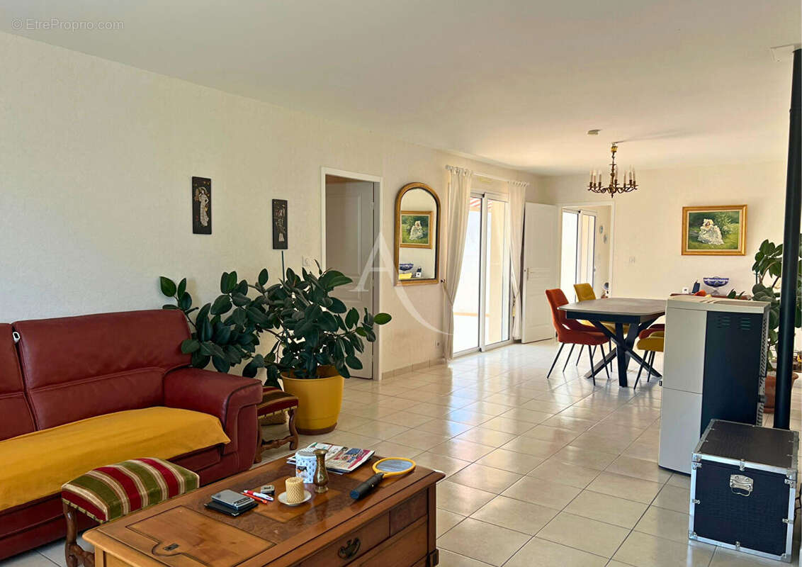 Maison à BEAUVOIR-SUR-MER