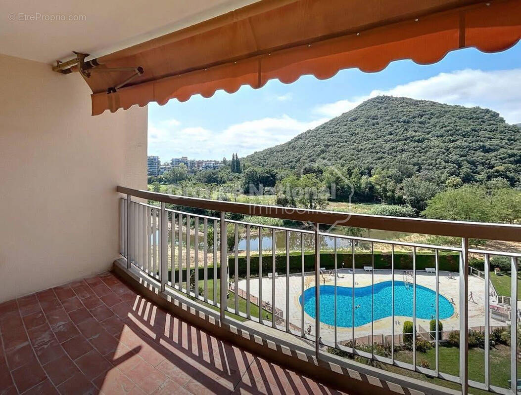 Appartement à MANDELIEU-LA-NAPOULE