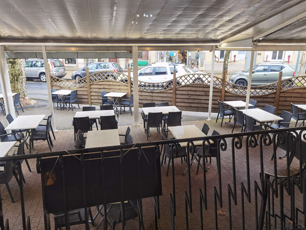 Commerce à VILLEFORT