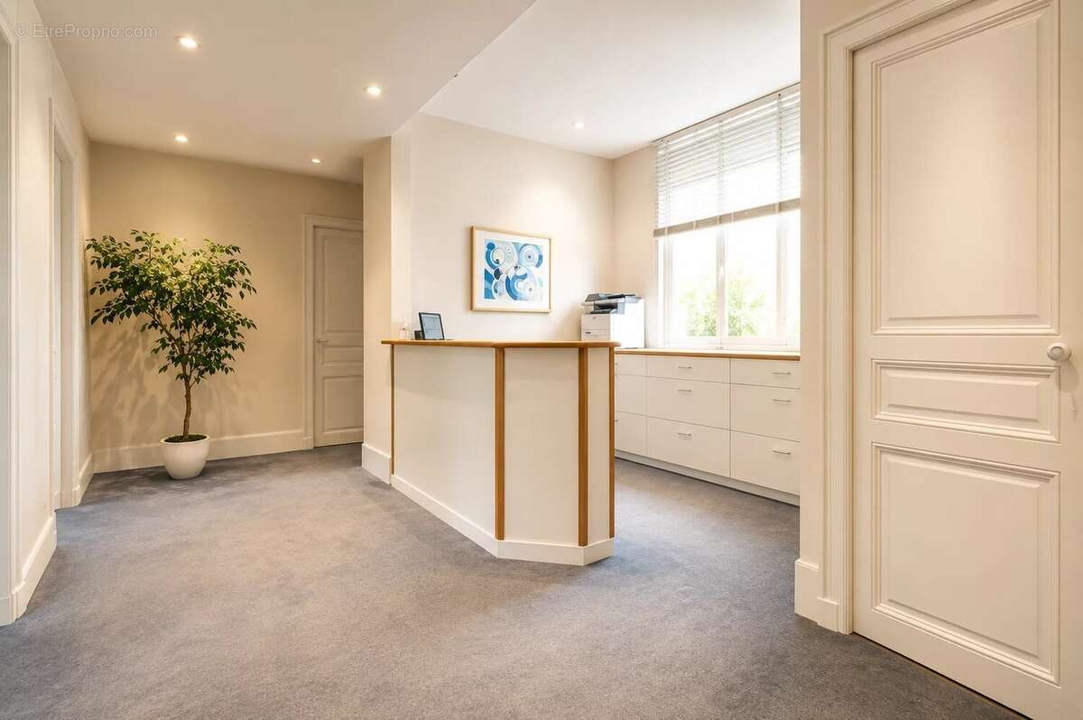 Appartement à VERSAILLES
