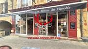 Photo 1 - Commerce à LE BOIS-D'OINGT
