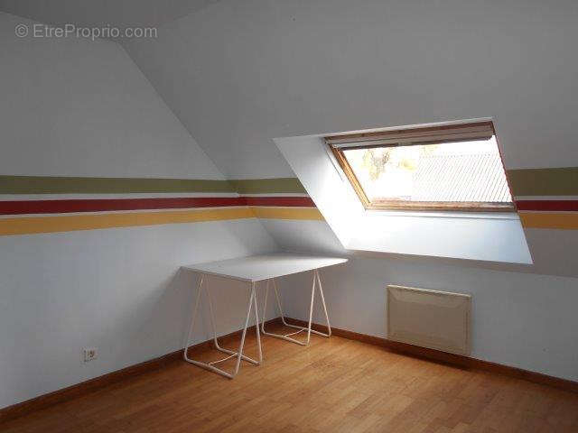 Maison à PLUSSULIEN