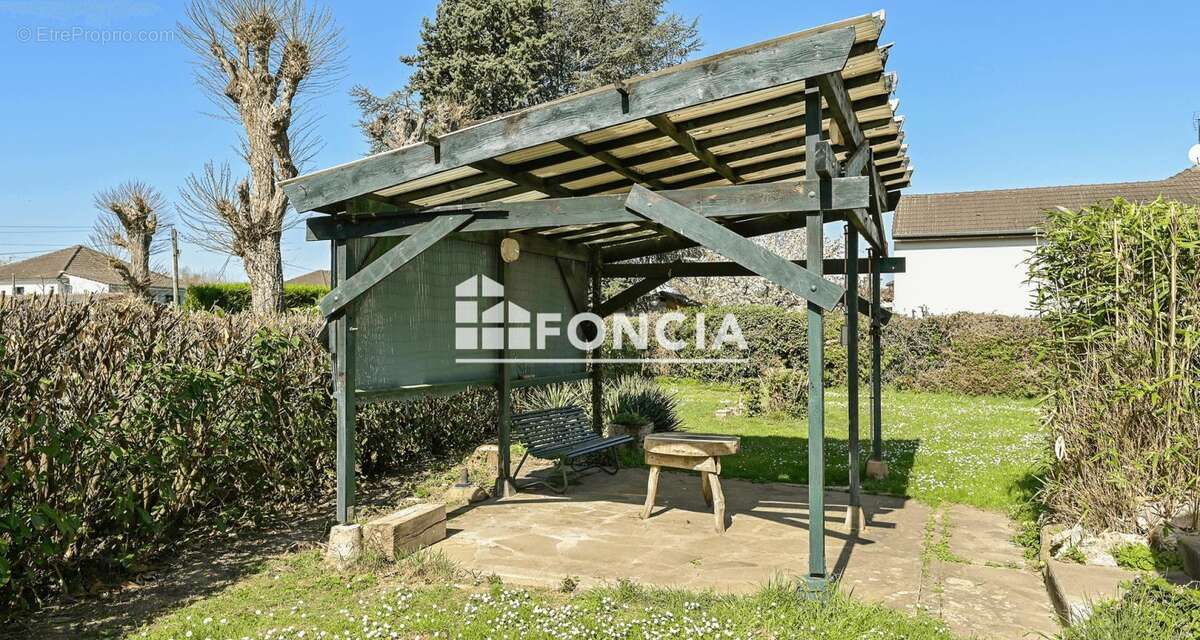 Maison à SAINT-VRAIN