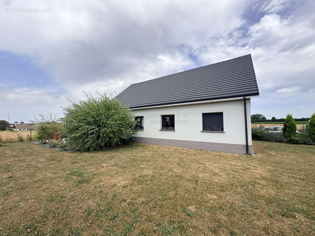 Maison 100 m² à Yvetot  - photo 3