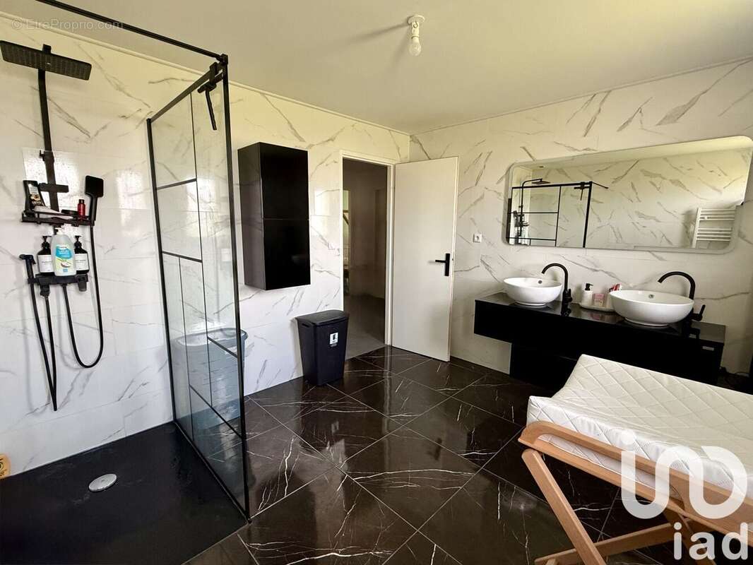 Photo 2 - Maison à DIFFEMBACH-LES-HELLIMER