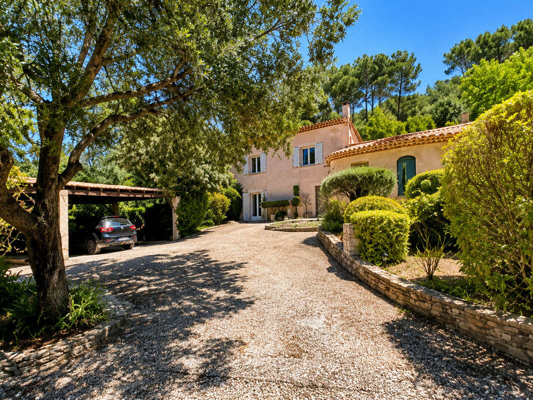 Maison à BOUC-BEL-AIR