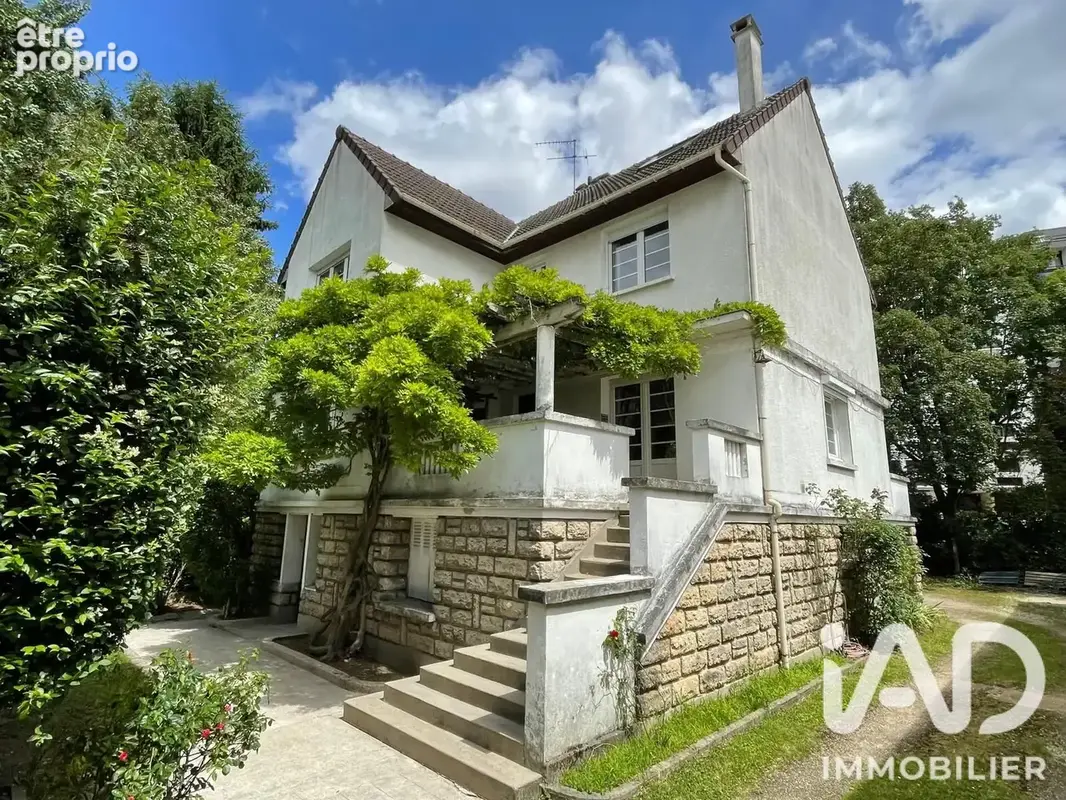 Photo 1 - Maison à BOURG-LA-REINE