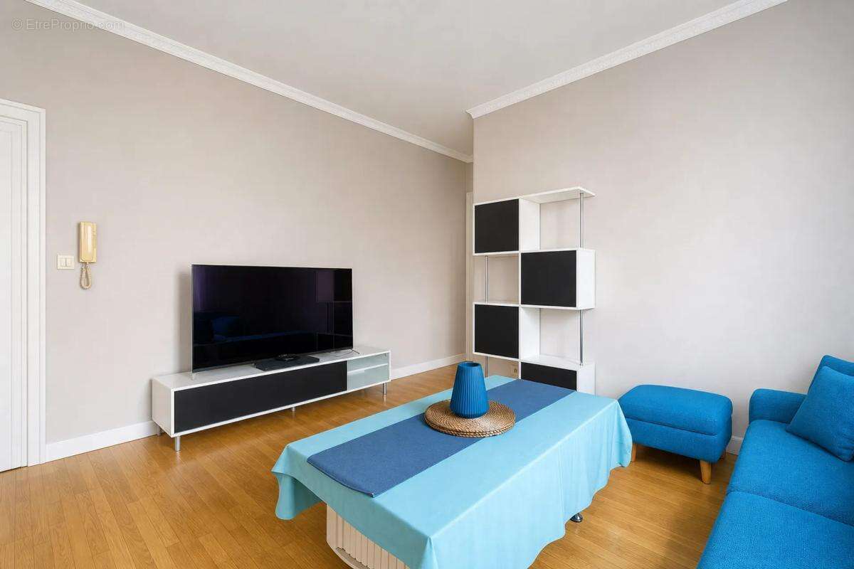 Appartement de type T3 de 45m2 à Bondy avec box et cave - photo 10