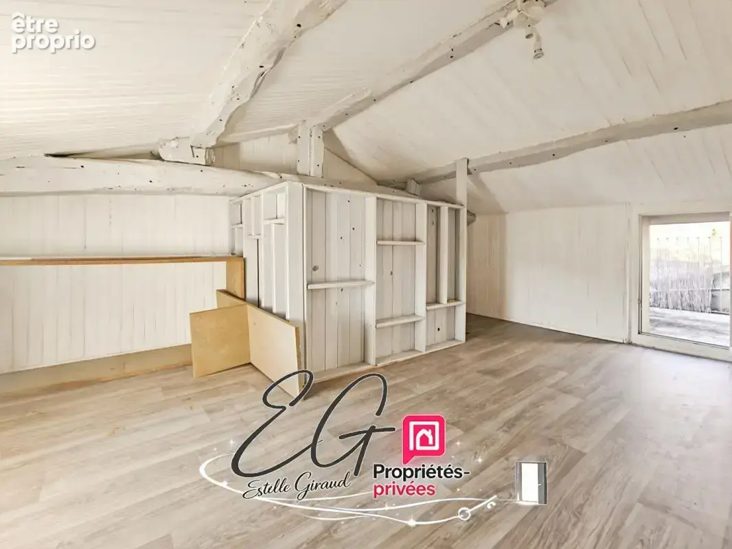 Maison de village avec cour, balcon et terrasse - Idéale premier achat ou investissement locatif - photo 6