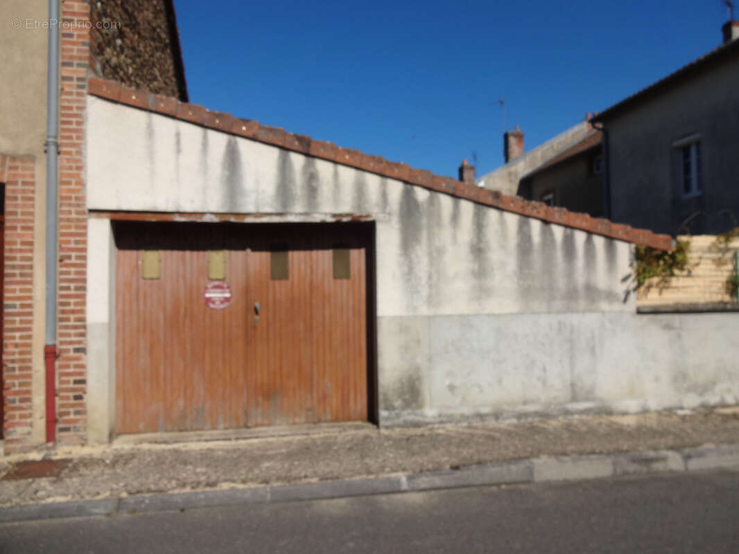 Maison à BELLAC