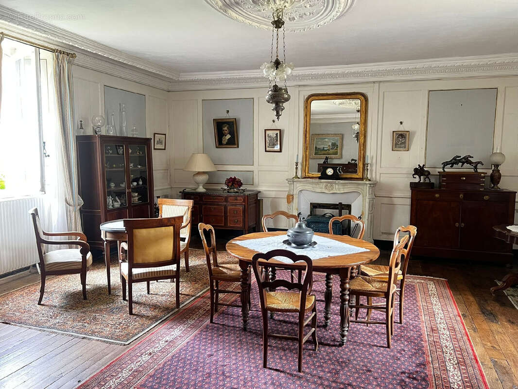 Maison à CORSEUL