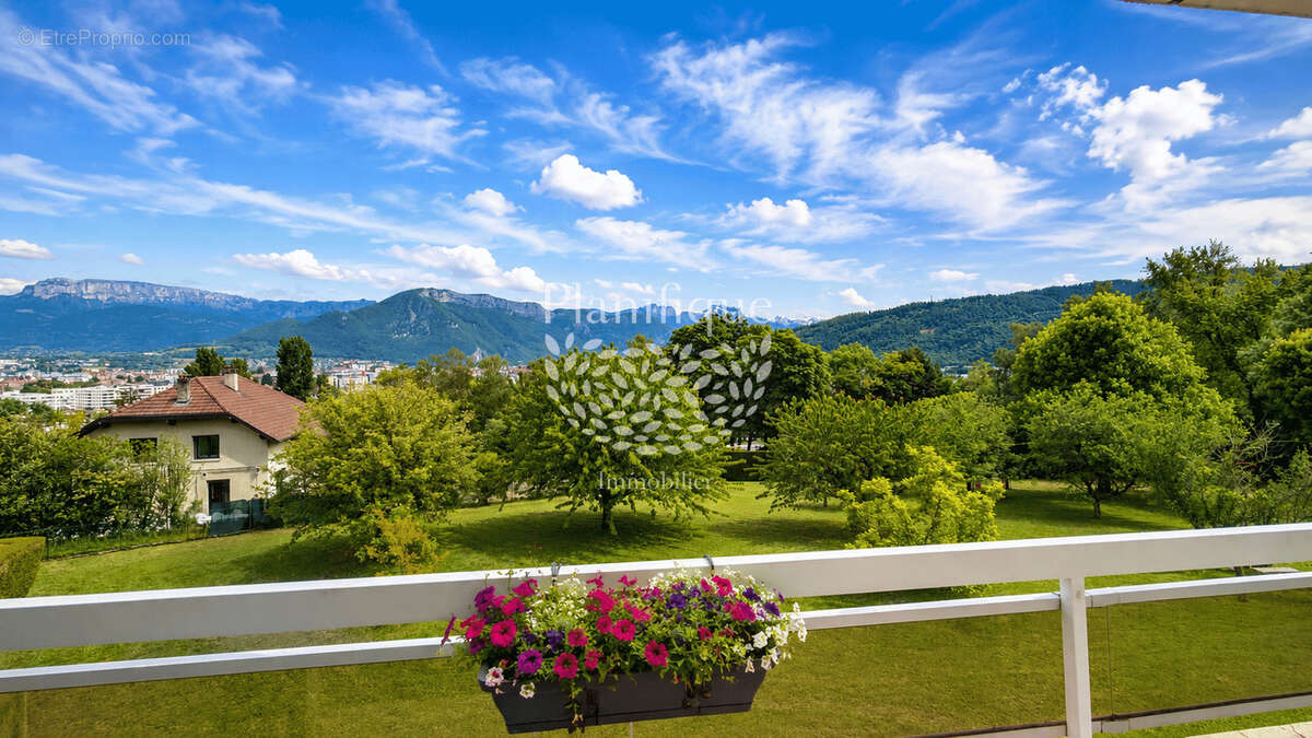 Appartement à CRAN-GEVRIER