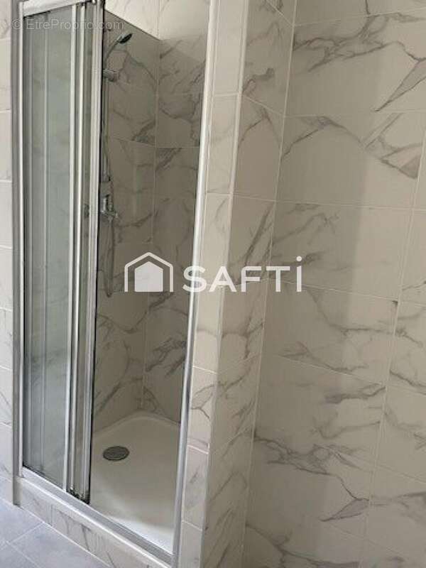 Appartement 220 m² à Mulhouse  - photo 3