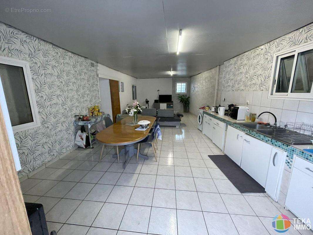 Maison à SAINT-DENIS