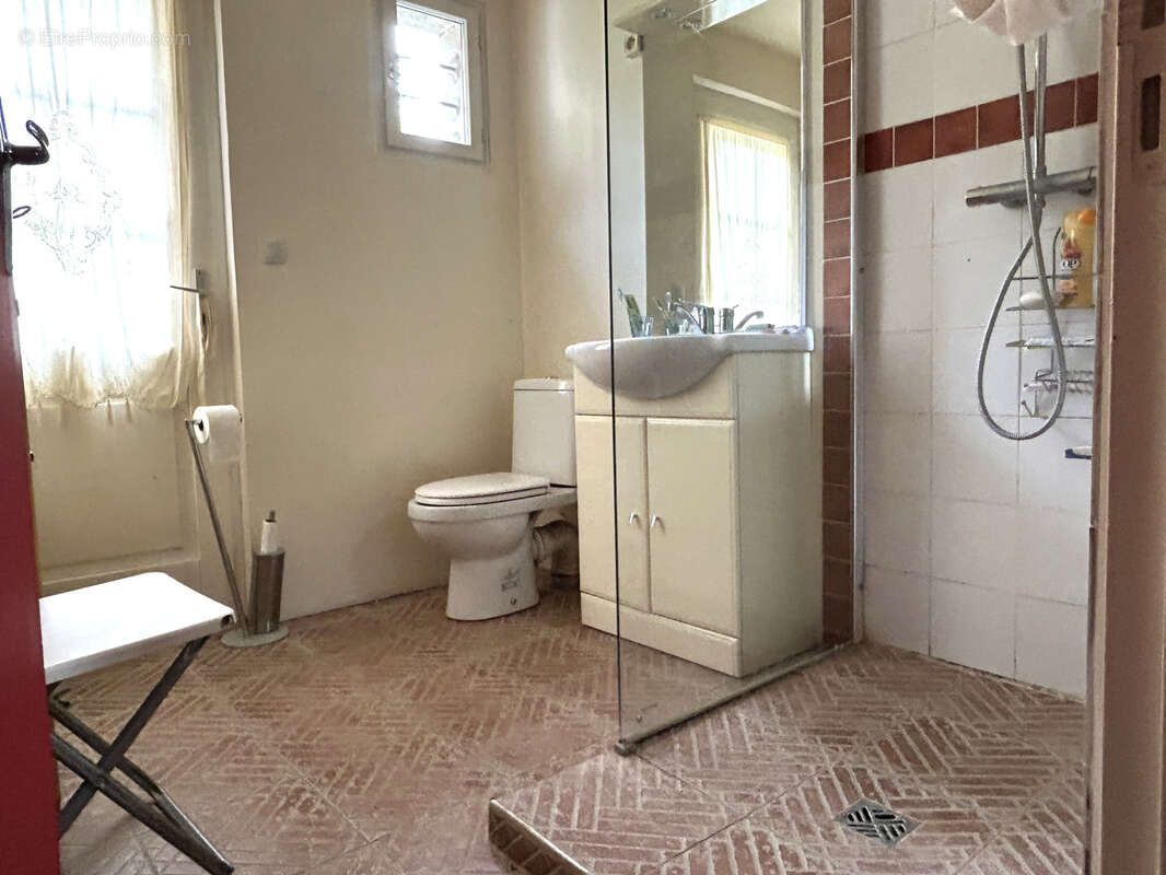 Maison à SAINT-BENIN-DES-BOIS