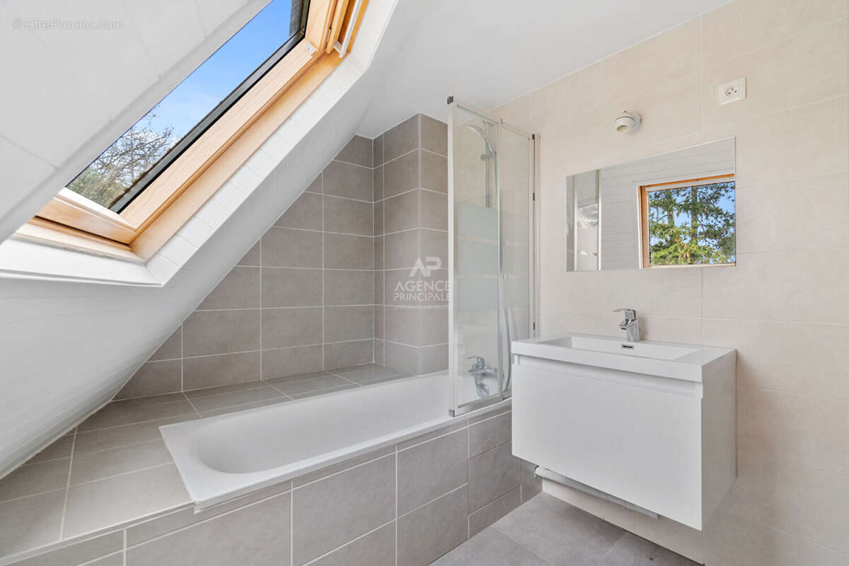 Maison à SAINT-GERMAIN-EN-LAYE