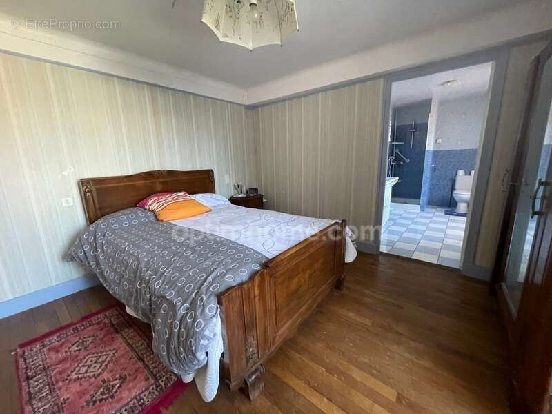 Maison à LA SOUTERRAINE