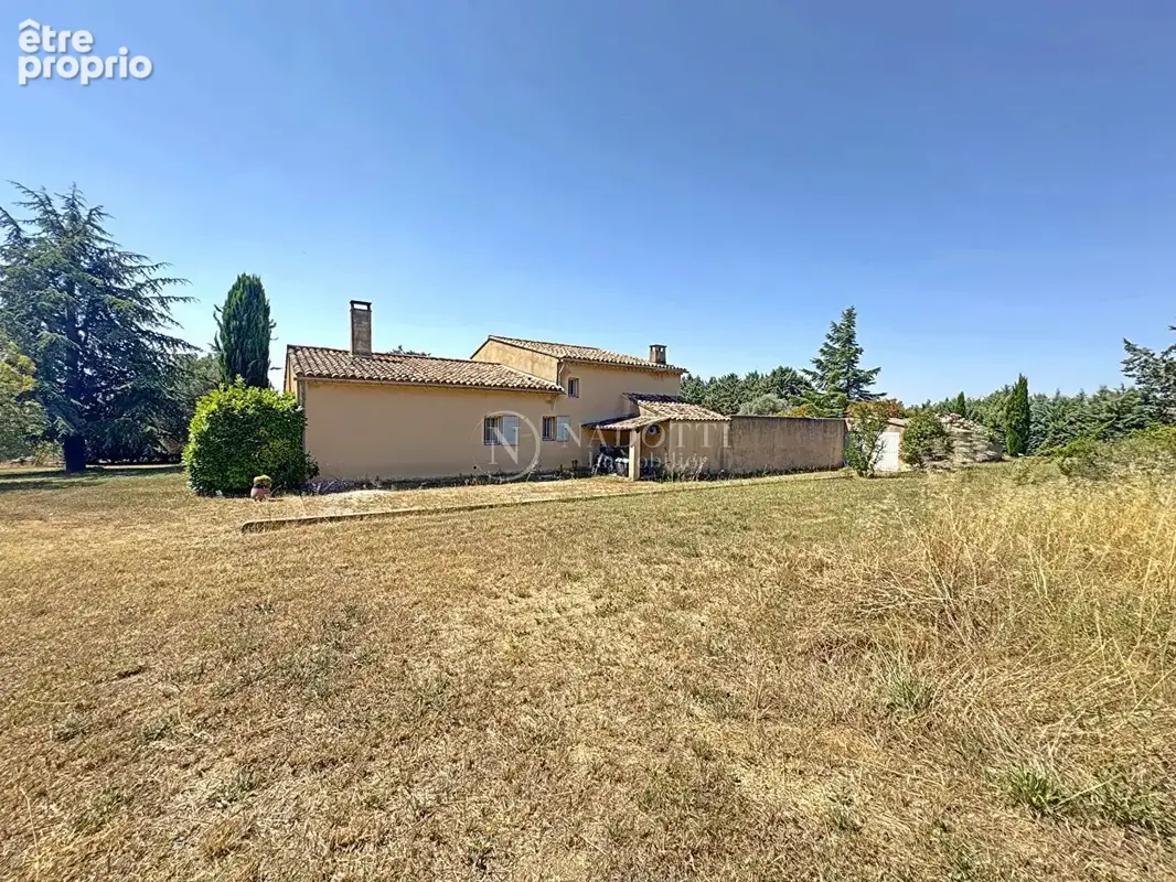 Lourmarin au coeur du Luberon - Villa avec piscine à 10mn à pied du village - photo 5