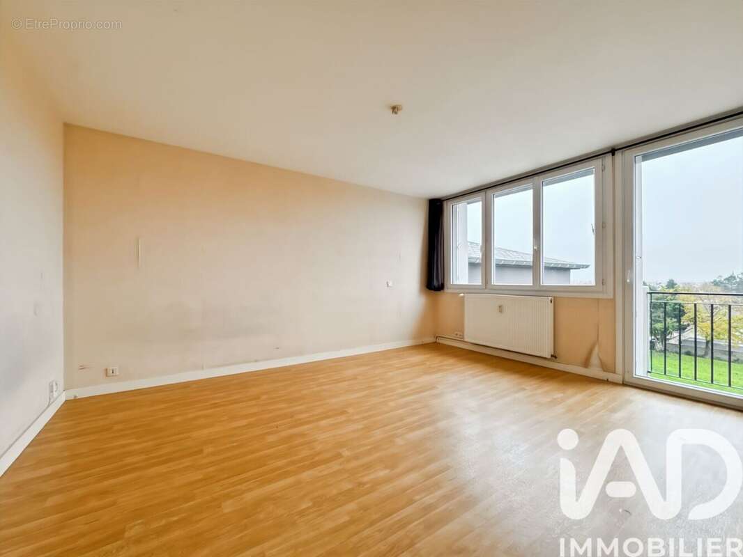 Photo 7 - Appartement à LAVAL