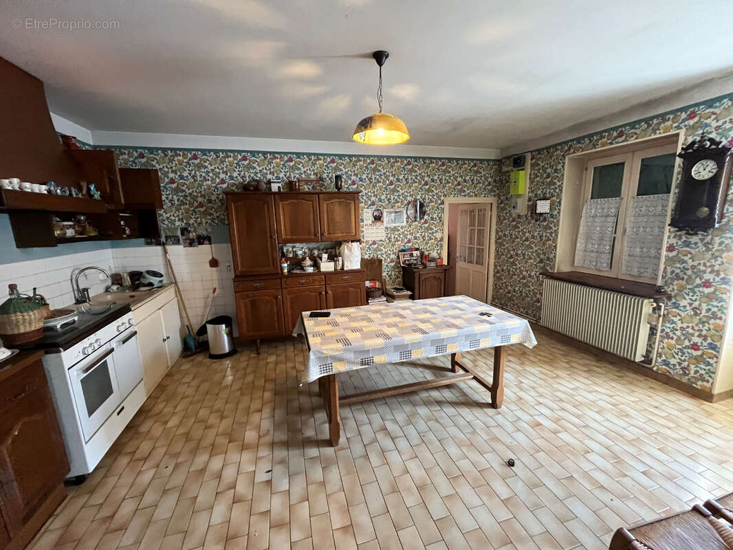 Maison à SIMANDRE