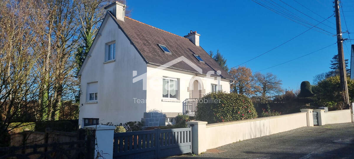 Maison à LE VIEUX-MARCHE