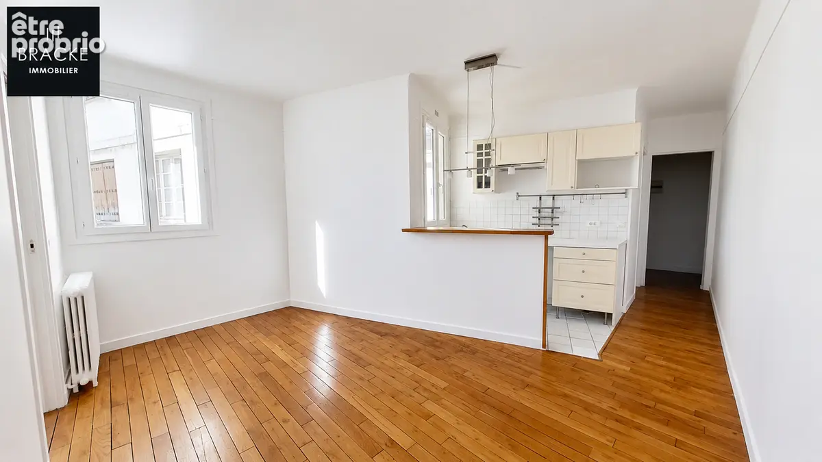Appartement à COURBEVOIE