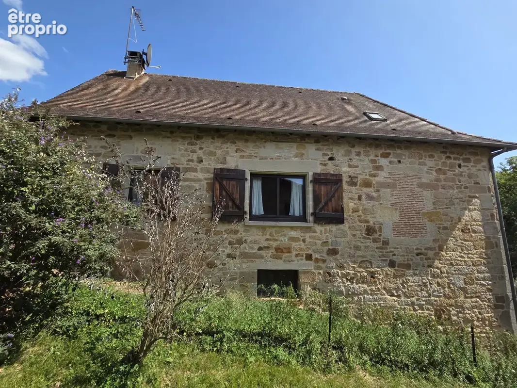 Maison en pierre à la campagne - photo 2