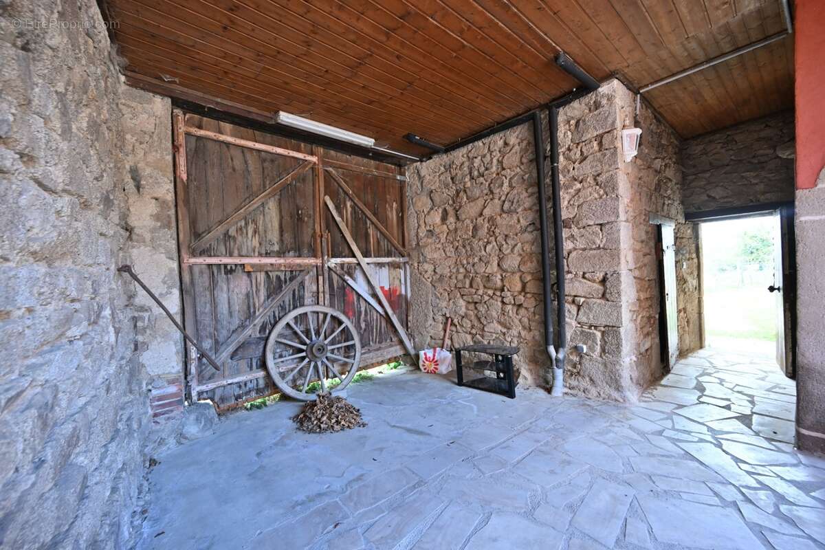 Maison ancienne plein de charme et dépendance en campagne - photo 30