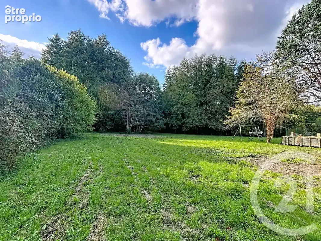 Photo Terrain à Gazeran au prix de 150 000€