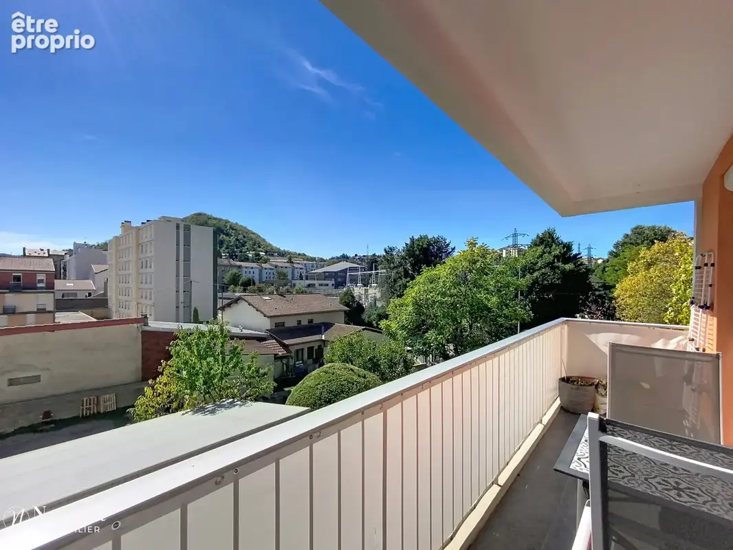 T3 parfait état, garage et cave - photo 2