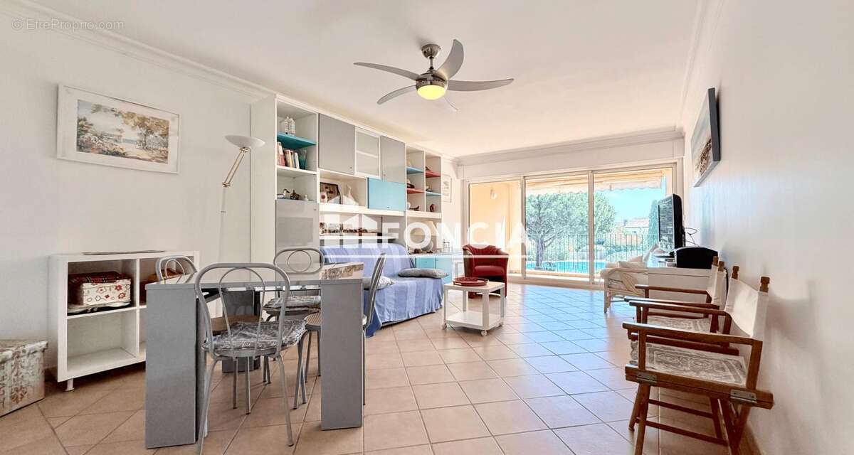 Appartement à LA CROIX-VALMER
