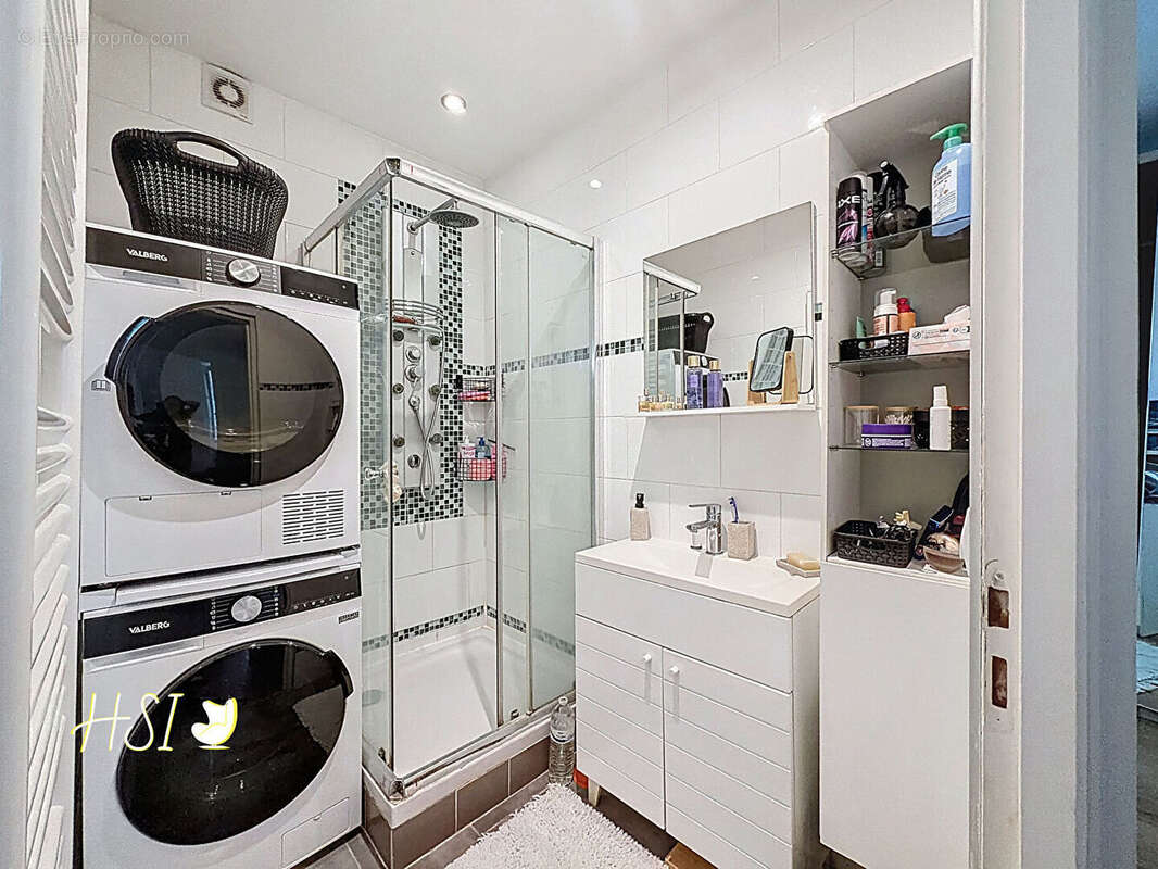 Appartement à LA GARENNE-COLOMBES