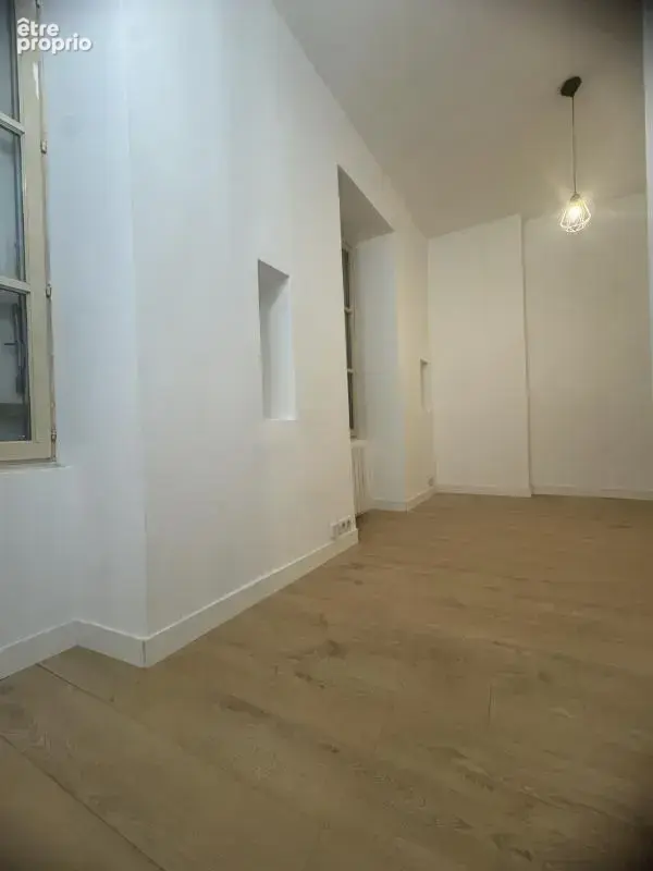 Proche chateau– studio entièrement rénové - photo 4