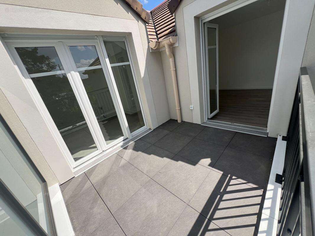 Appartement à PLAISIR