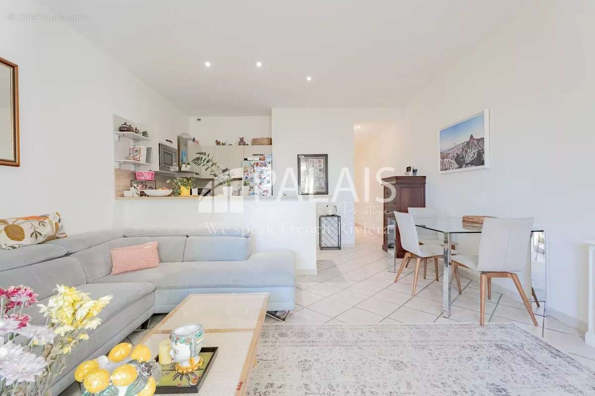 Appartement à BEAULIEU-SUR-MER