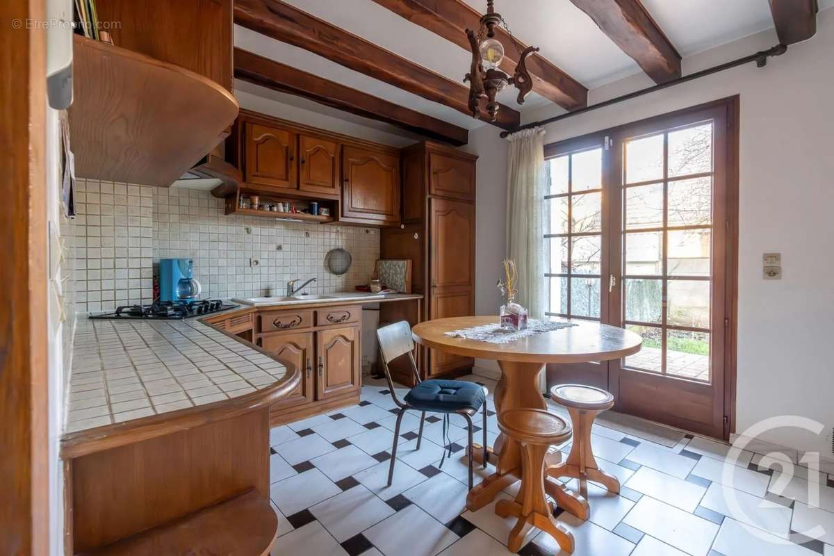 Maison à VILLIERS-SUR-MARNE