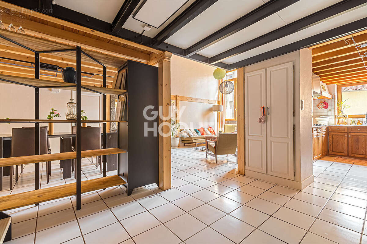 Appartement à LYON-4E