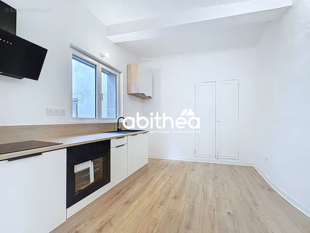 Appartement à THEZAN-LES-BEZIERS