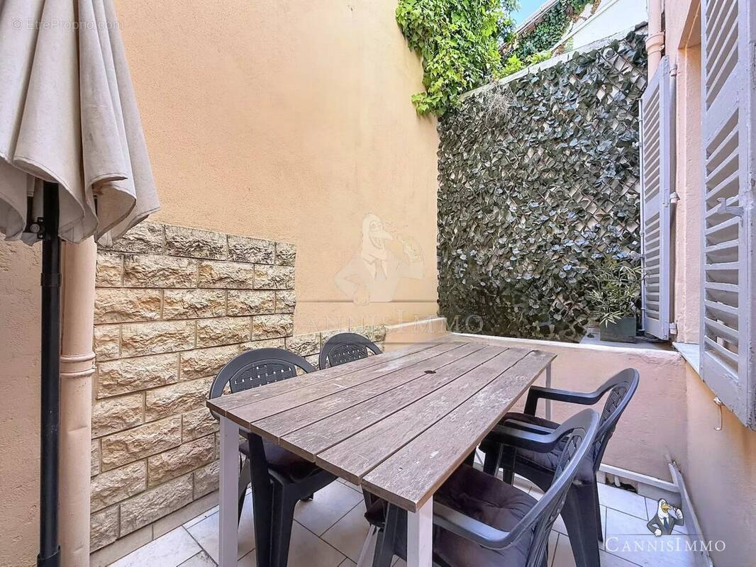 Appartement à CANNES