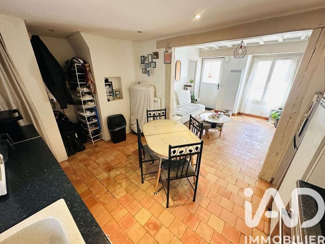 Photo 4 - Appartement à SAINT-LEGER-EN-YVELINES