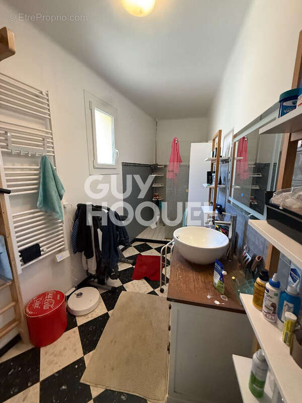 Maison de Village en 3 faces, F4  avec garage et terrasse. A vendre VILLELONGUE DE LA SALANQUE (66140) - photo 14