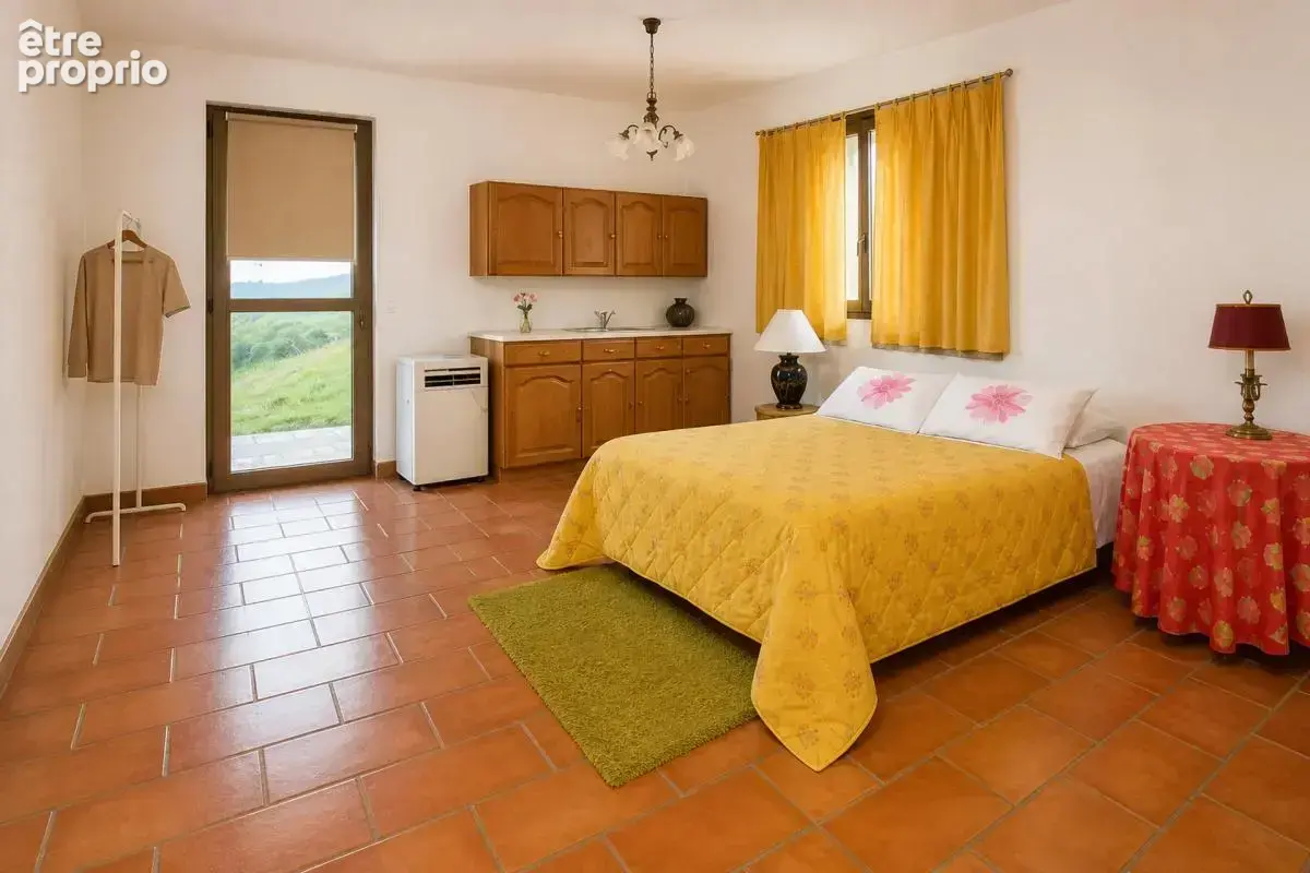 Maison de 8 pièces de 169 m² à Saint-Pons-de-Thomières - photo 10