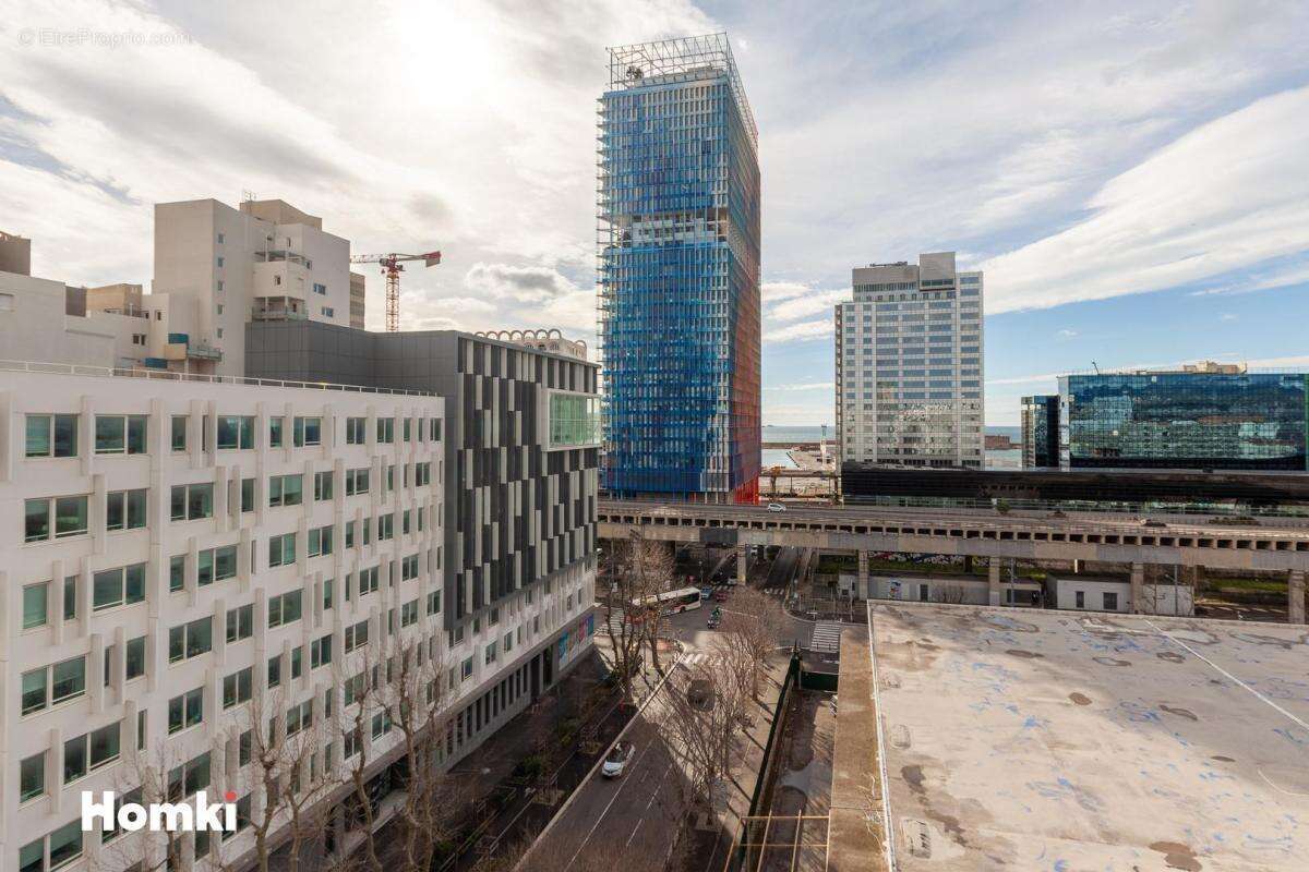 Appartement à MARSEILLE-2E