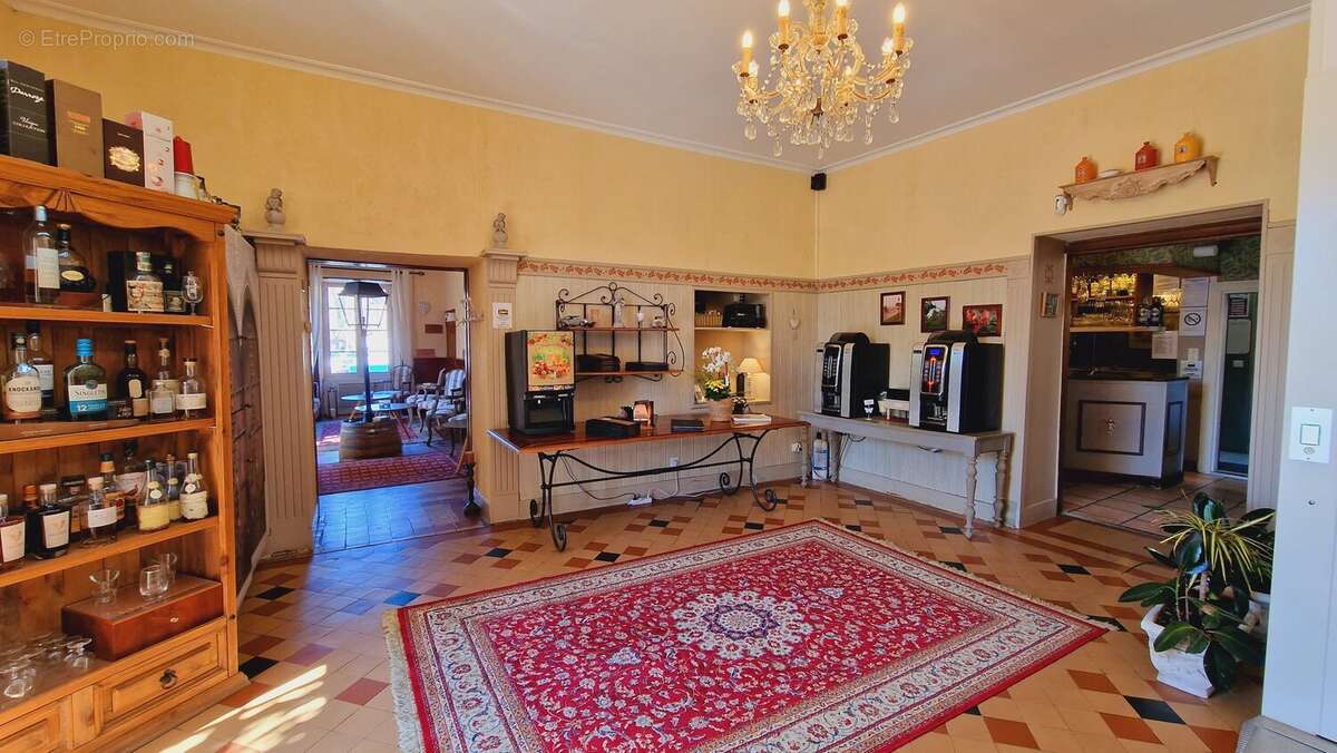 Hôtel de charme dans un cadre magnifique au bord de la rivière - photo 9