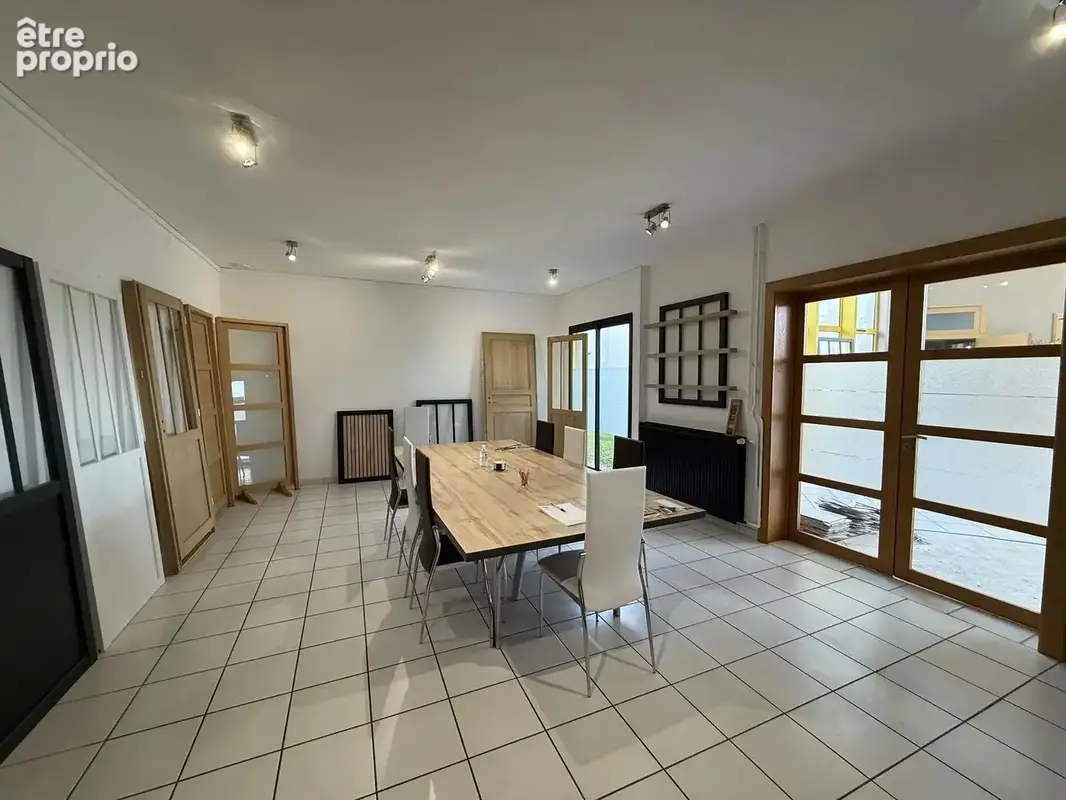 Commerce 6 020 m² à vendre à Piney (10220) - photo 4