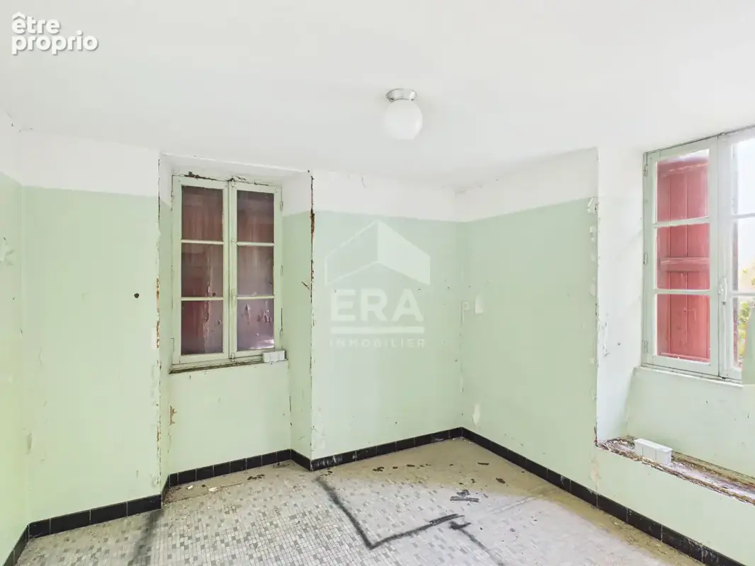 Cambo-Les-Bains - Immeuble à Vendre -  idéal investisseur - photo 8